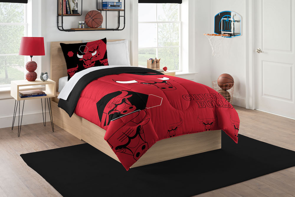 Chicago Bulls Twin Comforter Set with Sham