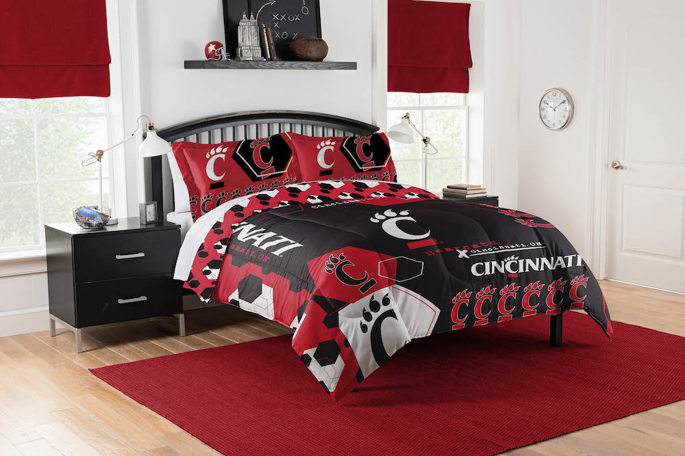 Cincinnati Bearcats QUEEN/FULL size Comforter and 2 Shams