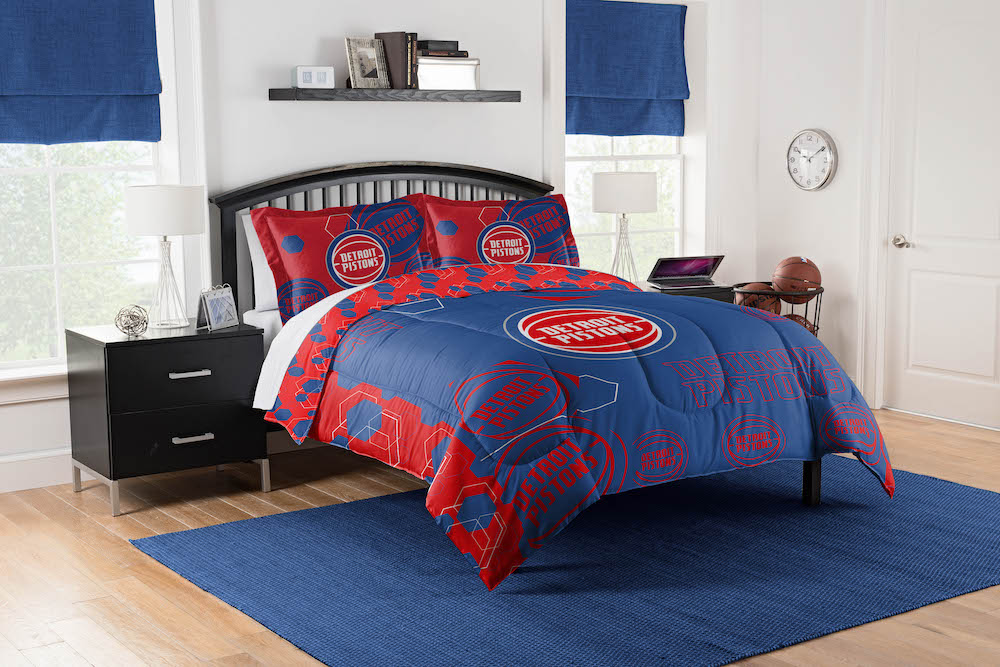 Detroit Pistons QUEEN/FULL size Comforter and 2 Shams