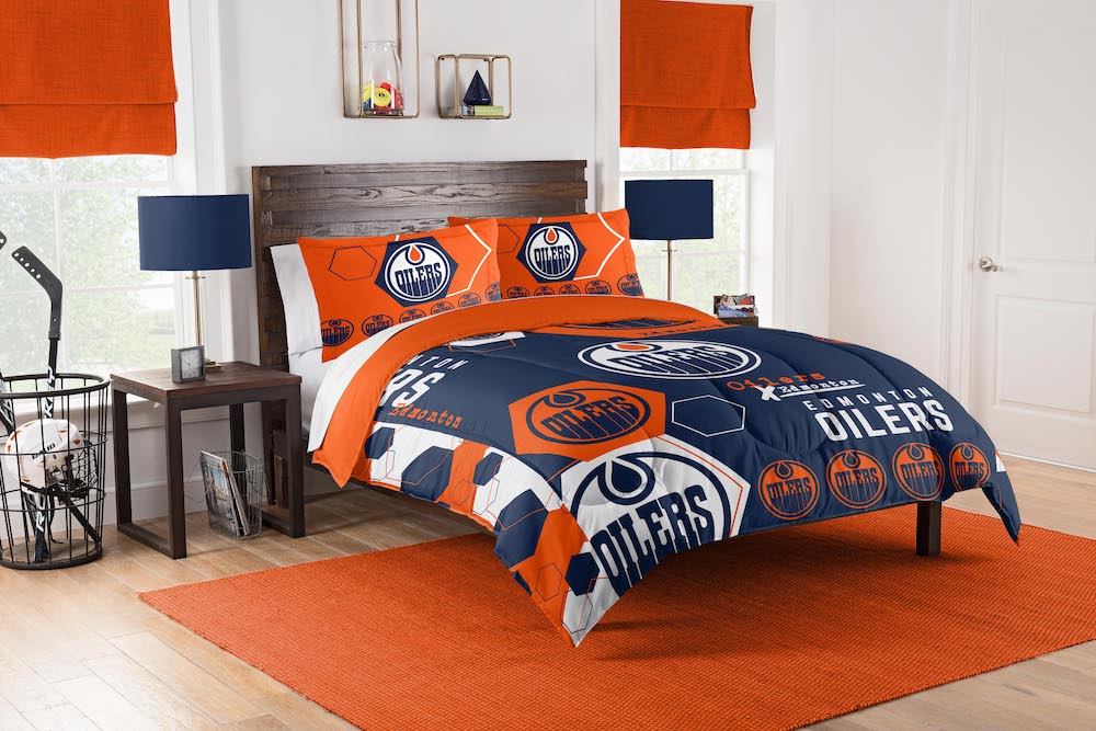 Edmonton Oilers QUEEN/FULL size Comforter and 2 Shams