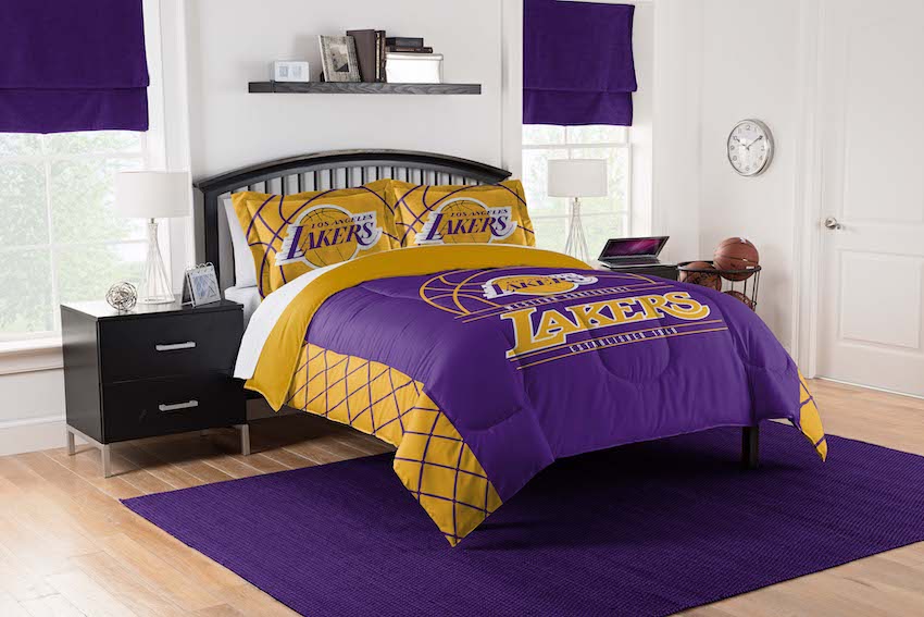 Los Angeles Lakers KING size Comforter and 2 Shams