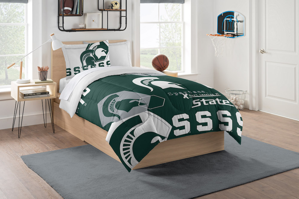 Michigan State Spartans QUEEN/FULL size Comforter and 2 Shams
