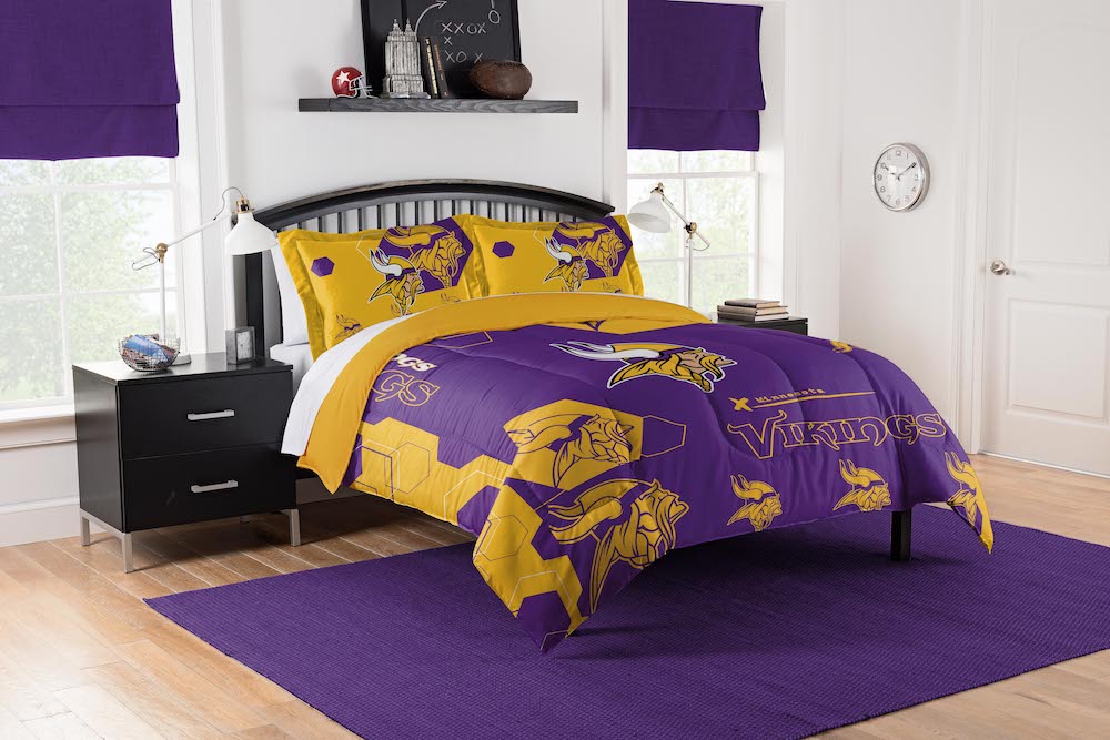 Minnesota Vikings KING size Comforter and 2 Shams