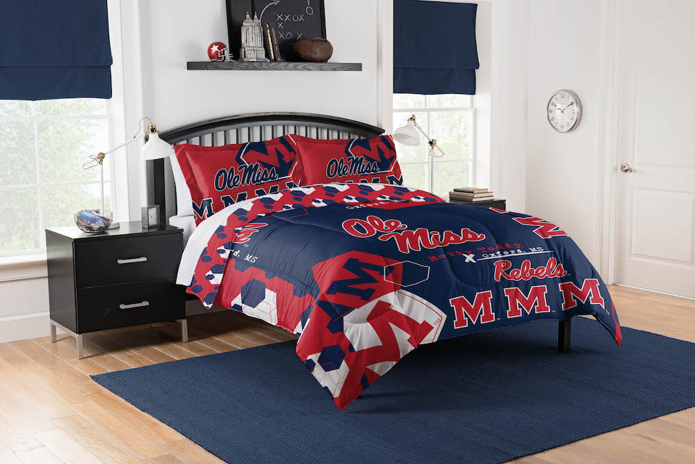 Mississippi Rebels QUEEN/FULL size Comforter and 2 Shams