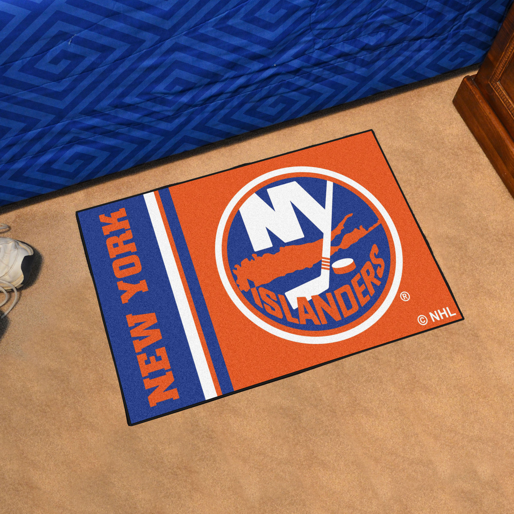 New York Islanders 20 x 30 Uniform Inspired Starter Rug