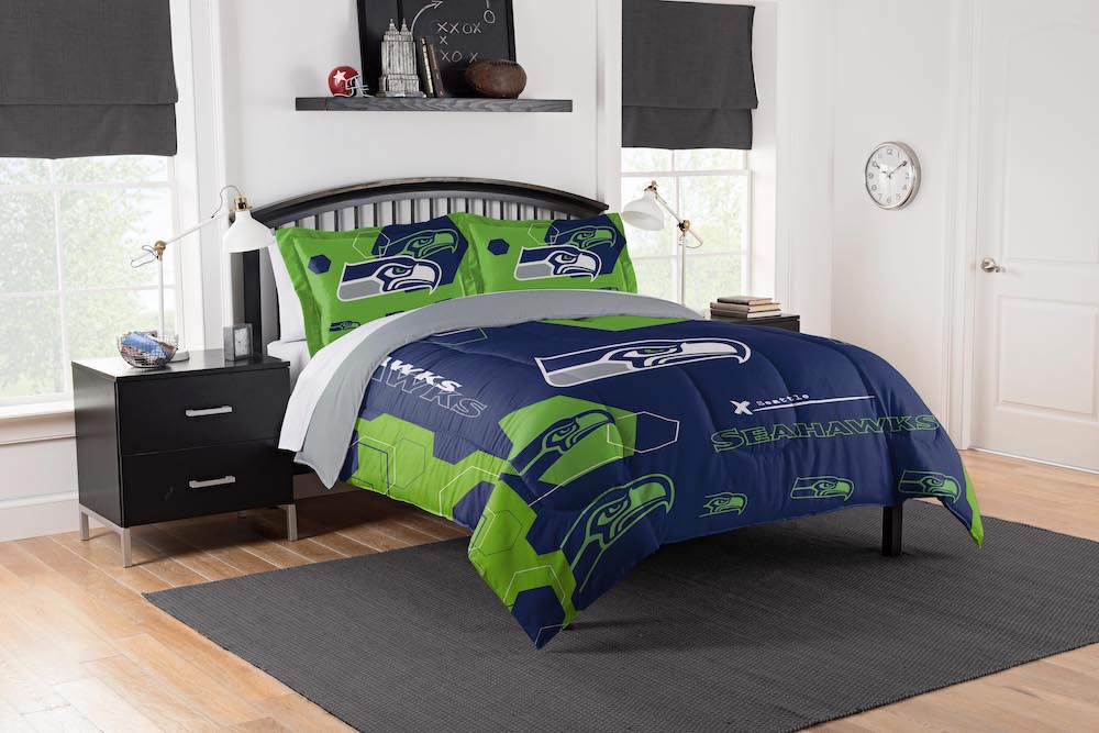 Seattle Seahawks KING size Comforter and 2 Shams
