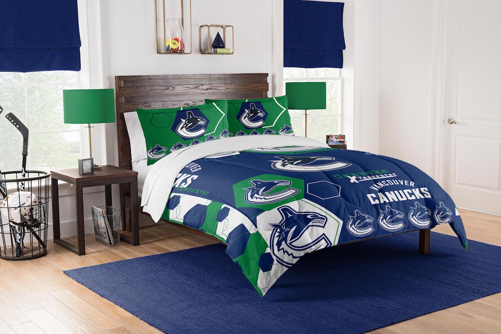 Vancouver Canucks QUEEN/FULL size Comforter and 2 Shams