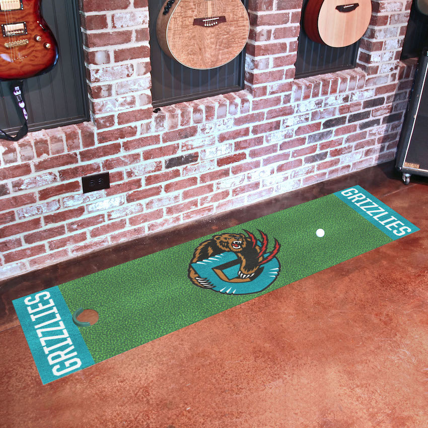 Vancouver Grizzlies Vintage 18 x 72 in Putting Green Mat with Throwback Logo