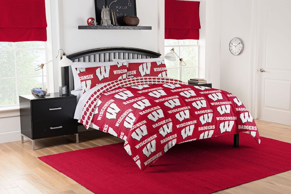 Wisconsin Badgers FULL Bed in a Bag Set