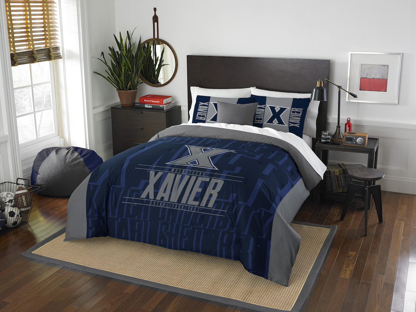 Xavier Musketeers QUEEN/FULL size Comforter and 2 Shams