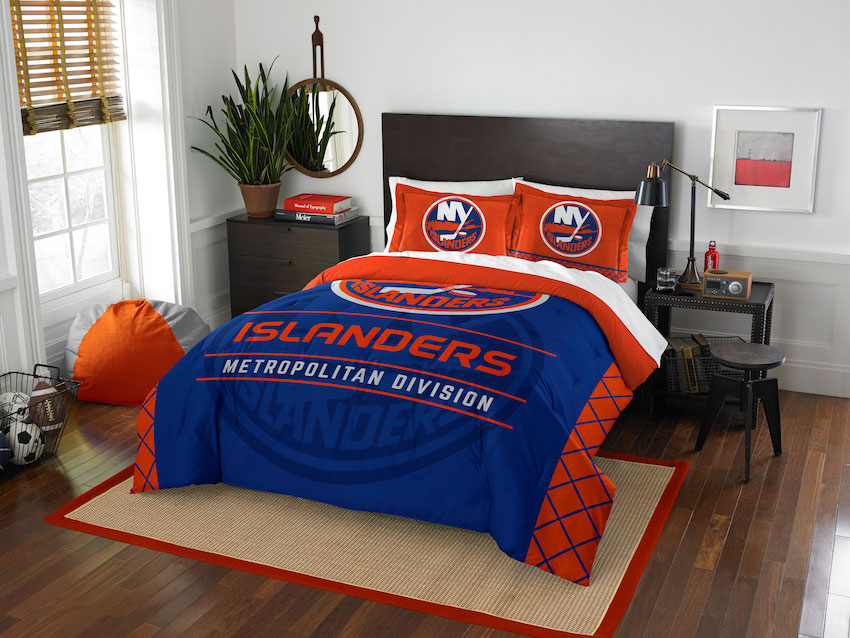 New York Islanders QUEEN/FULL size Comforter and 2 Shams