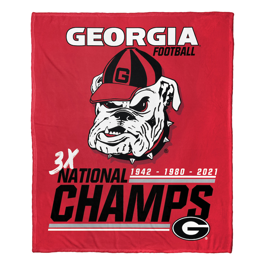 Georgia Bulldogs 3x NCAA National Football Champions Silk Touch Throw Blanket
