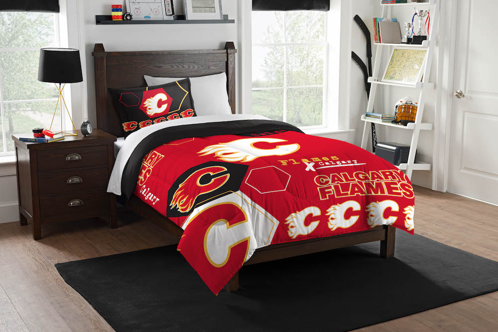 Calgary Flames Twin Comforter Set with Sham