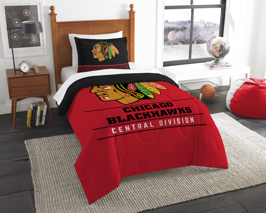 Chicago Blackhawks Twin Comforter Set with Sham