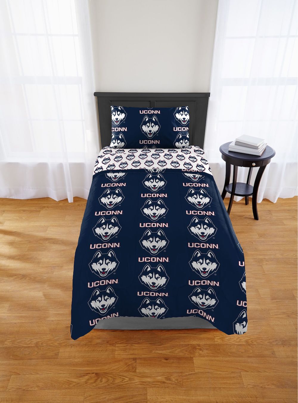 Connecticut Huskies TWIN Bed in a Bag Set