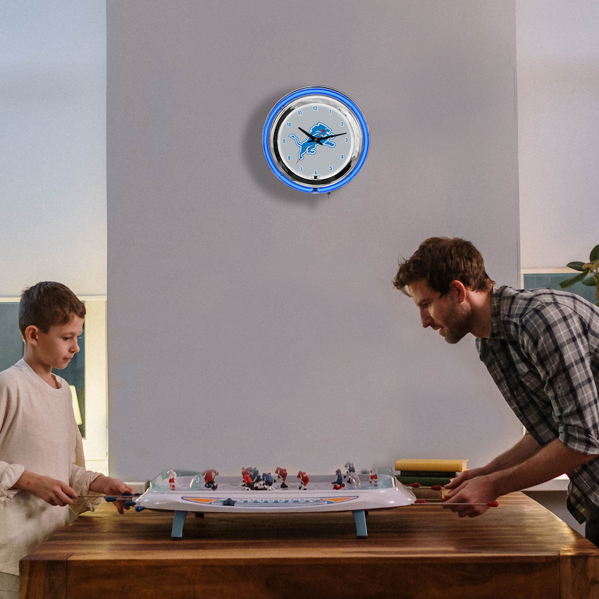 Detroit Lions Chrome NEON Clock 18 inch