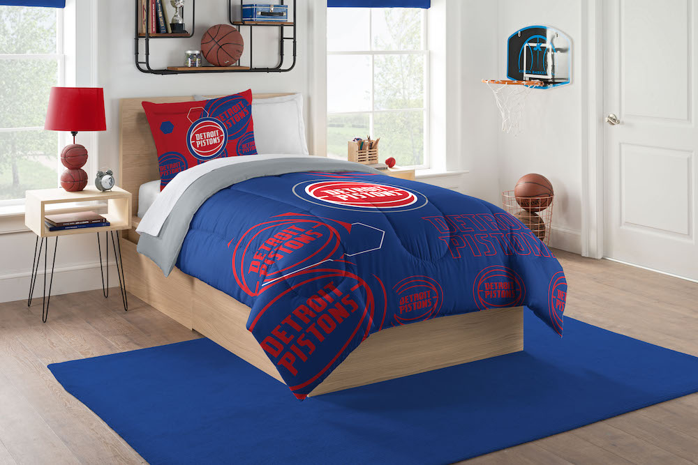 Detroit Pistons Twin Comforter Set with Sham