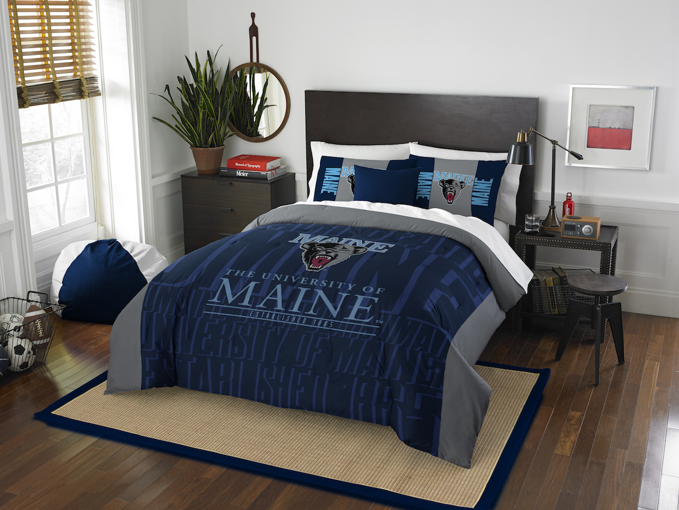 Maine Black Bears QUEEN/FULL size Comforter and 2 Shams