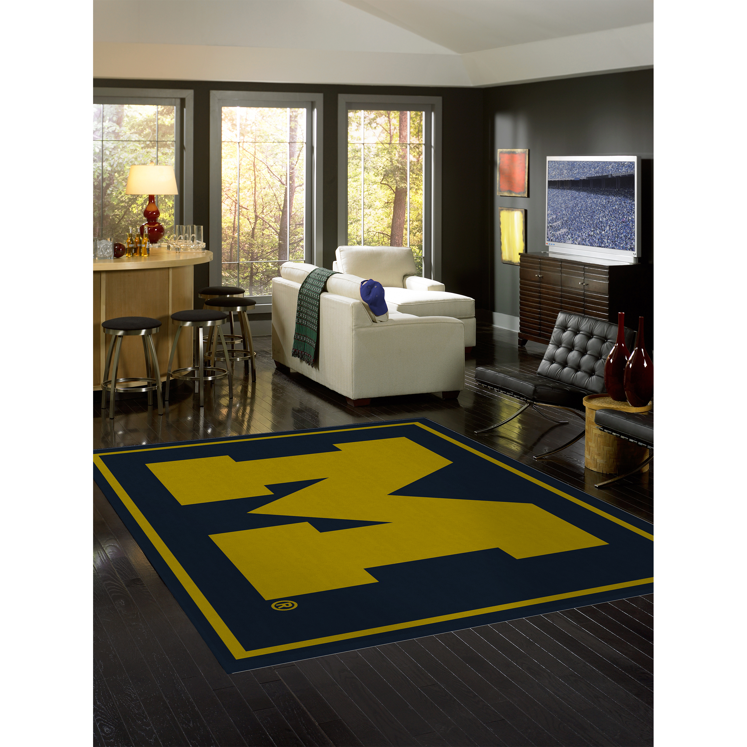 Michigan Wolverines 8 X 11 SPIRIT Rug