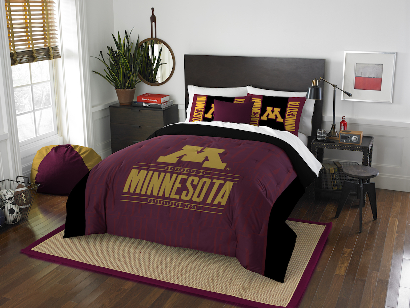 Minnesota Golden Gophers QUEEN/FULL size Comforter and 2 Shams