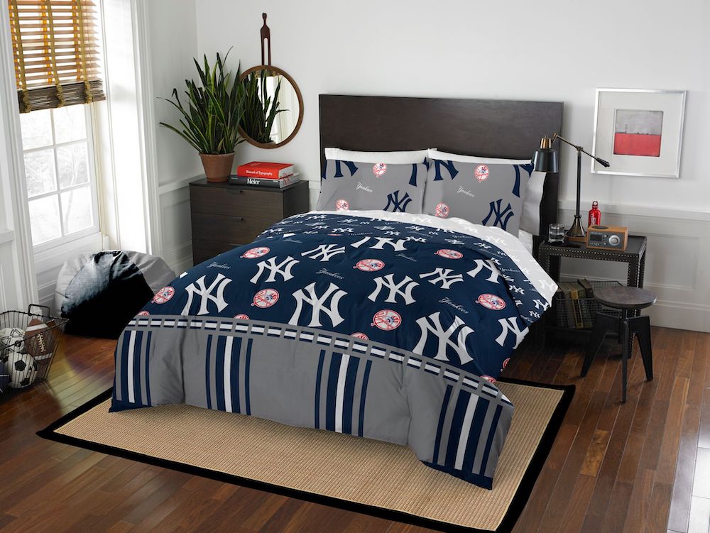 New York Yankees QUEEN Bed in a Bag Set