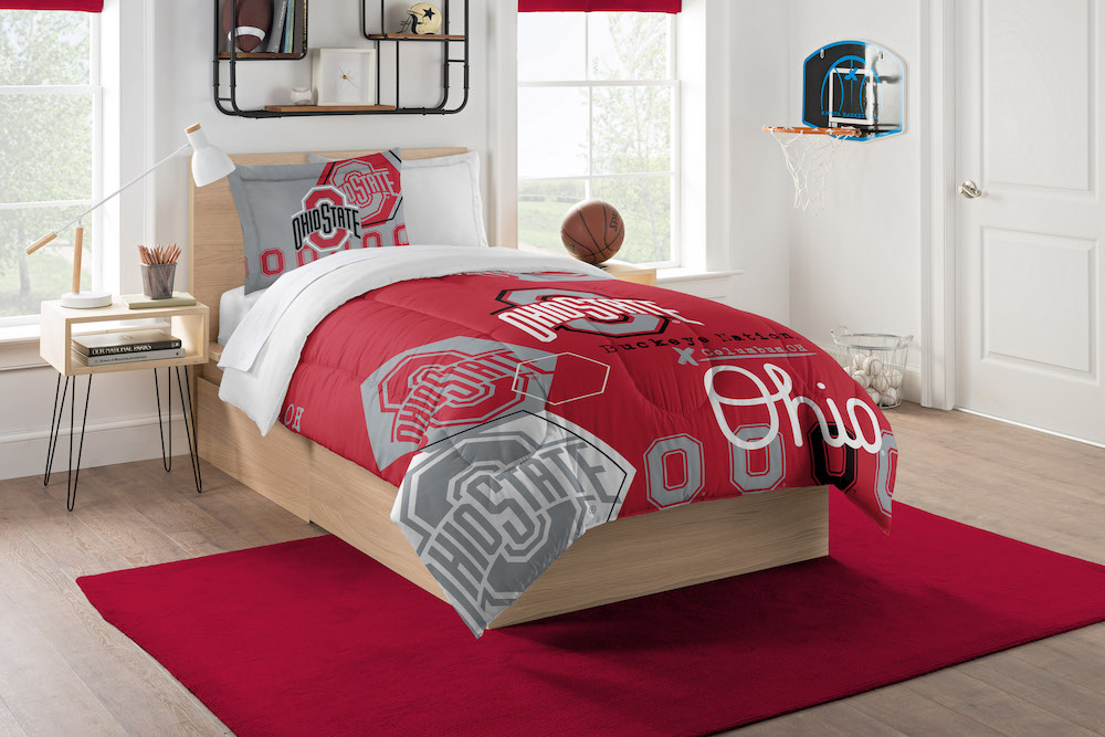 Ohio State Buckeyes QUEEN/FULL size Comforter and 2 Shams