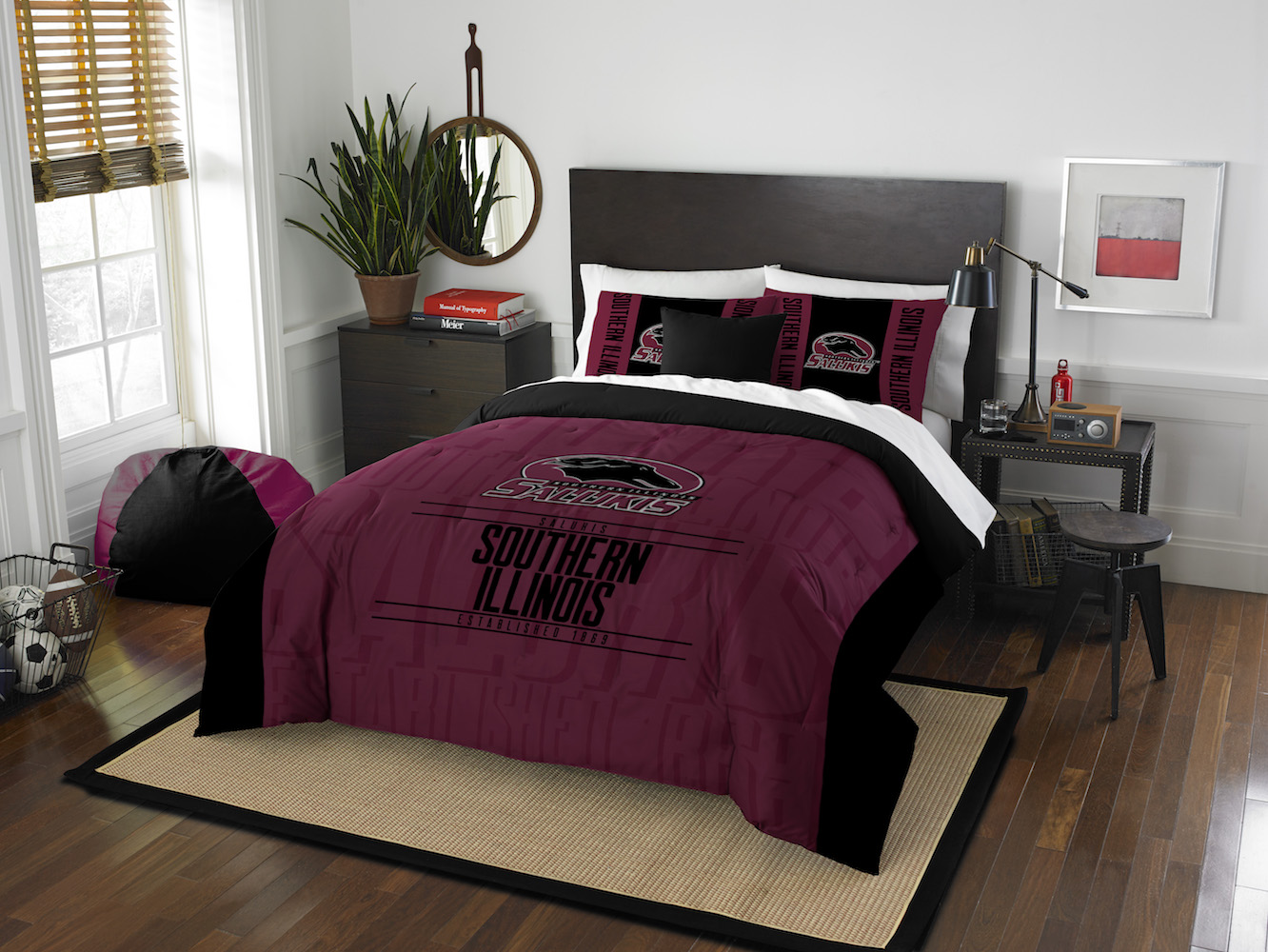 Southern Illinois Salukis QUEEN/FULL size Comforter and 2 Shams