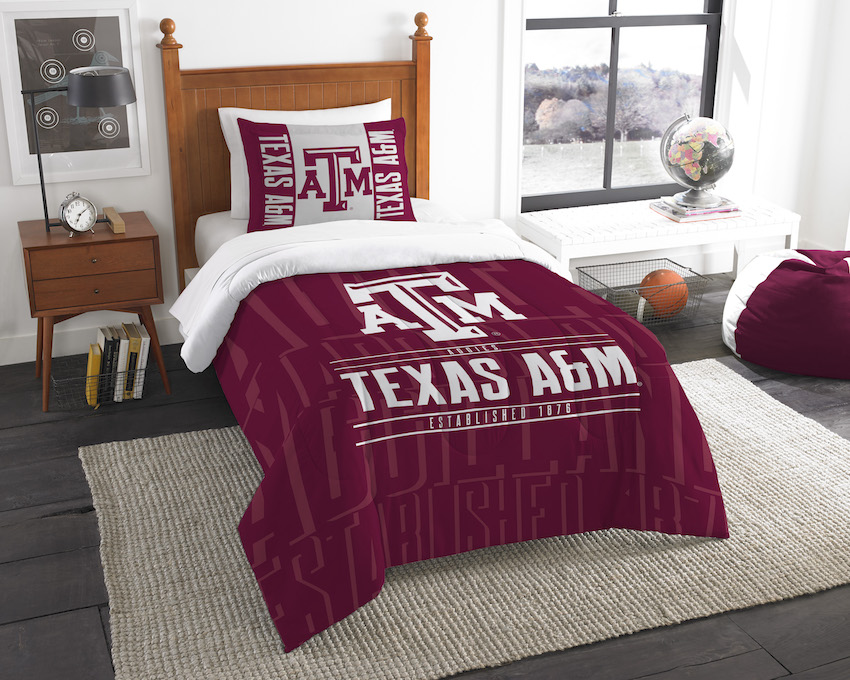 Texas A&M Aggies Twin Comforter Set with Sham